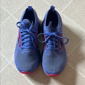 Brooks Women’s Levitate Stealthfit 6 Neutral Running Shoe